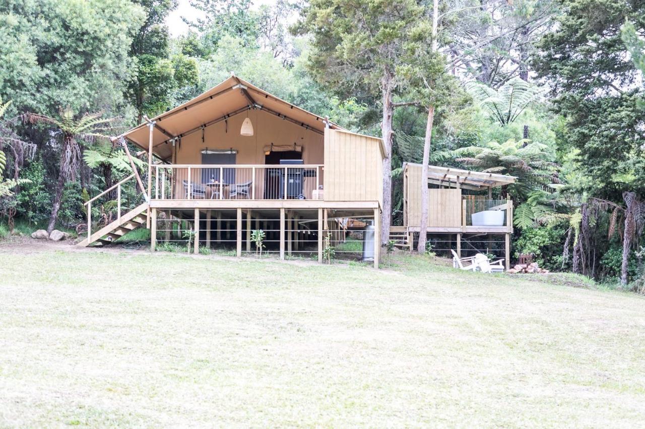 Rhino'S Retreat Hotel Waipapa Bagian luar foto